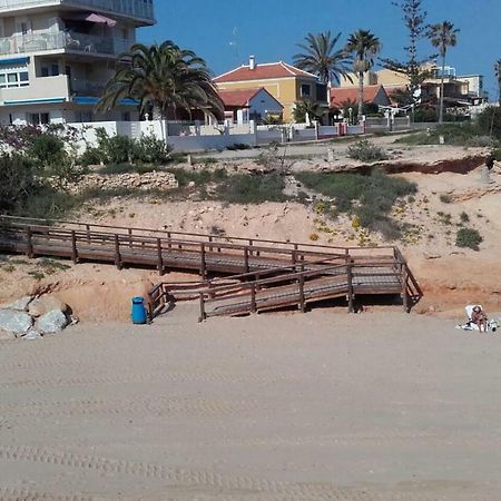 Bungalow Frente Al Mar Torrevieja Exterior photo
