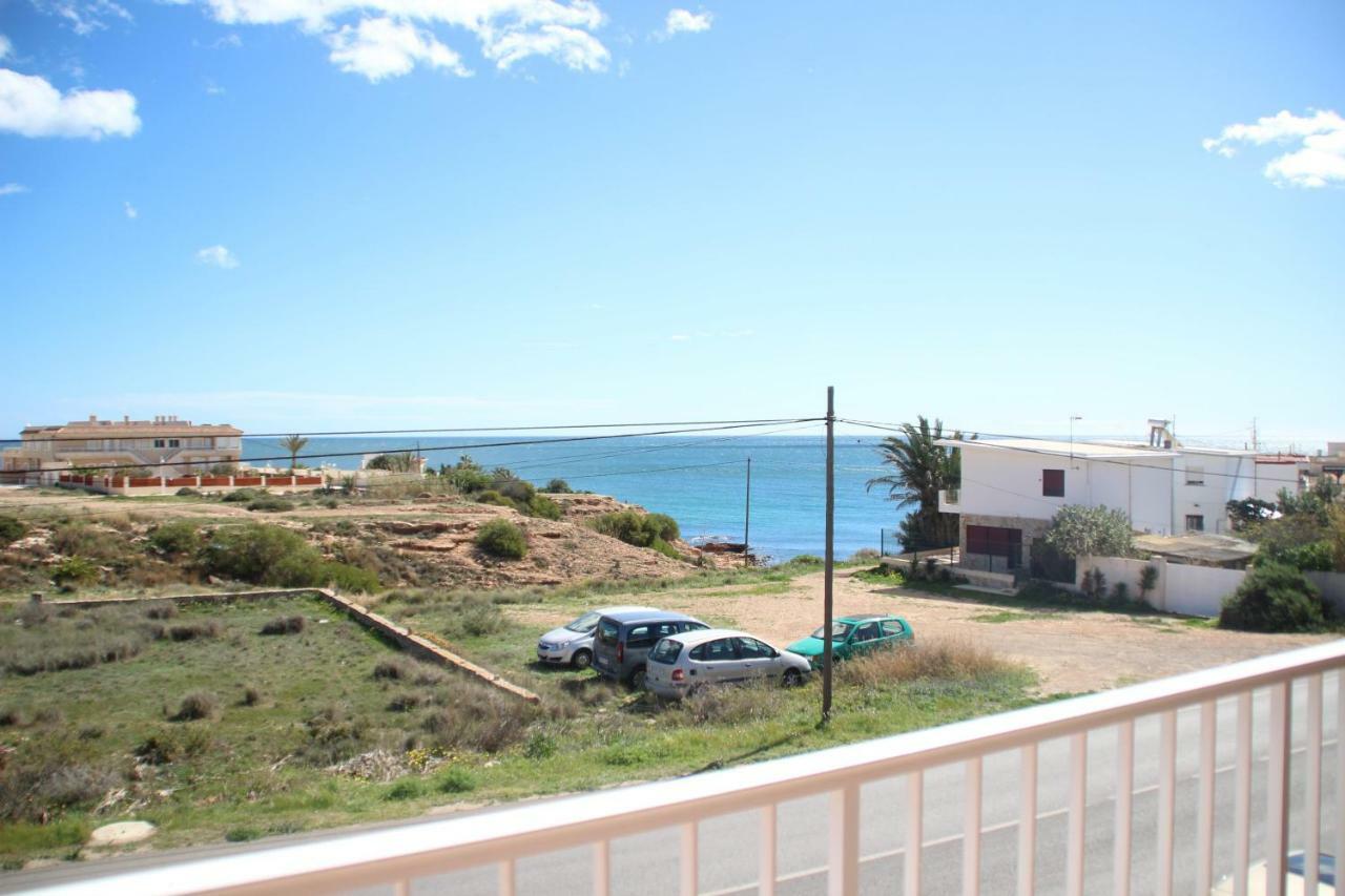 Bungalow Frente Al Mar Torrevieja Exterior photo