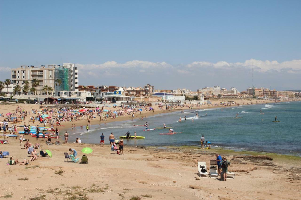 Bungalow Frente Al Mar Torrevieja Exterior photo